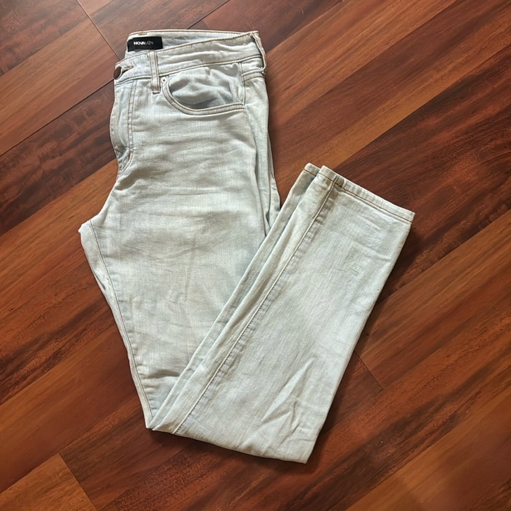 Light washed jeans